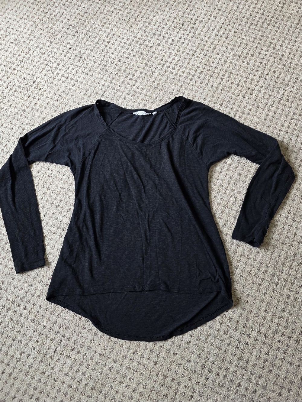 Athleta Black Long Sleeve Scoop Neck Top